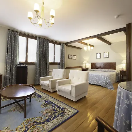 Hotel Conde Aznar Jaca