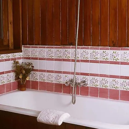 阿斯纳尔伯爵酒店