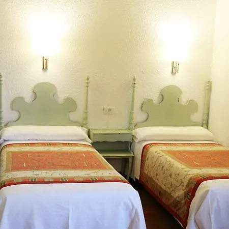 Hotel Conde Aznar 3*