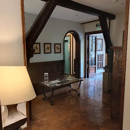 Szálloda Conde Aznar 3*