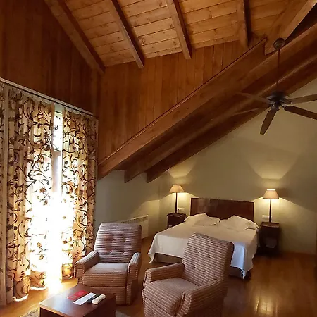 Hotel Conde Aznar 3*