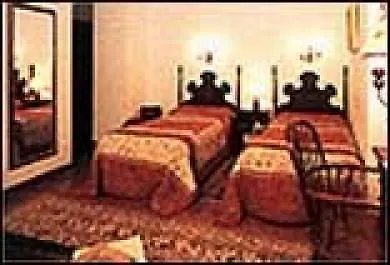 Hotel Conde Aznar 3*